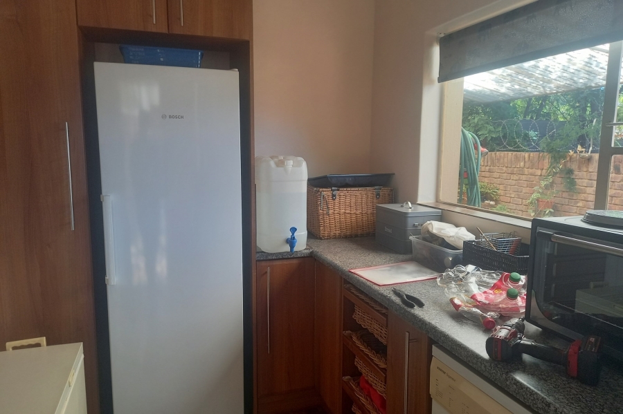 3 Bedroom Property for Sale in Roylglen Gardens Northern Cape
